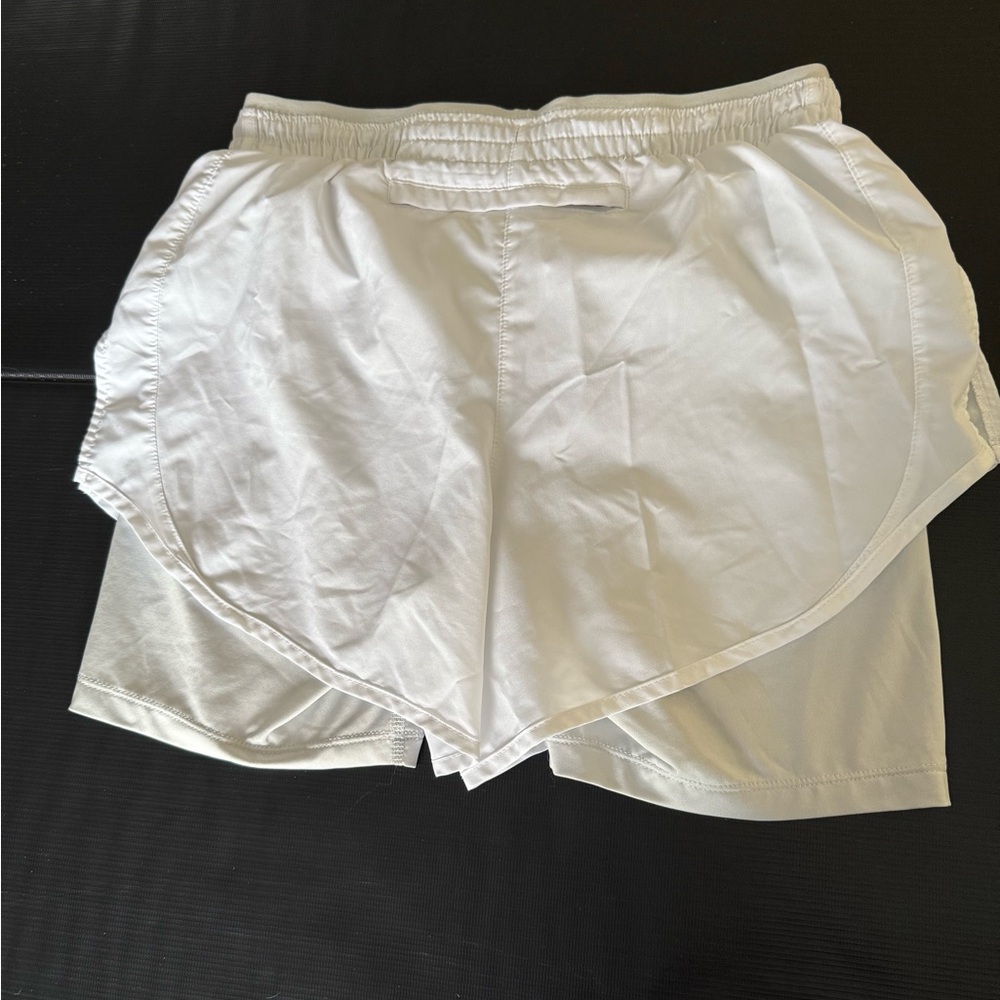 Nike Women's Athletic Shorts - White